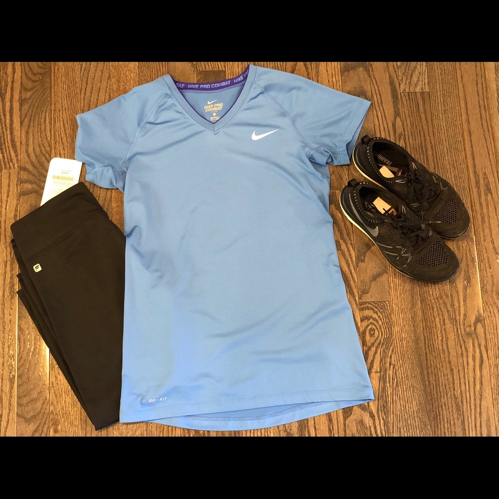 Nike Pro Fitted T-Shirt